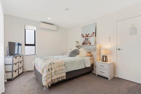 Photo of property in 12 Koropiko Lane, Flat Bush, Auckland, 2019