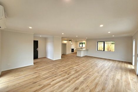Photo of property in 43a South Road, Blagdon, New Plymouth, 4310