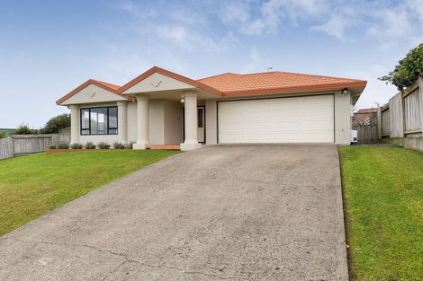 Photo of property in 21 Logan Way, Kelvin Grove, Palmerston North, 4414
