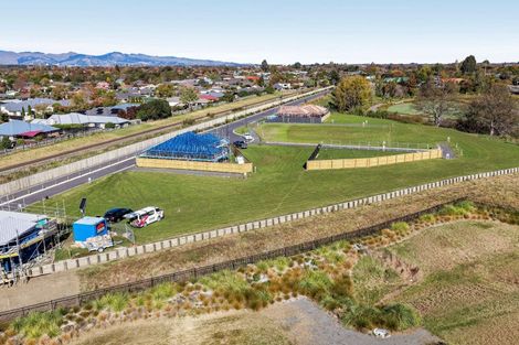 Photo of property in 19 Cunliffe Road, Redwood, Christchurch, 8051