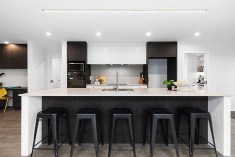 Photo of property in 2b Kaiaho Close, Aotea, Porirua, 5024