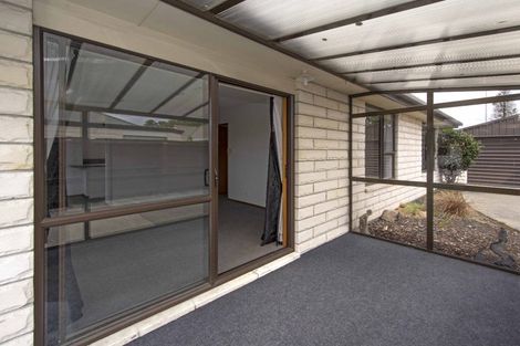 Photo of property in 1/46 Shannon Place, Belfast, Christchurch, 8051