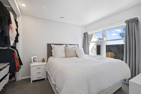 Photo of property in 15a Landscape Road, Pukekohe, 2120