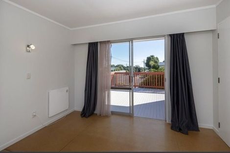Photo of property in 56 Toi Street, Otaki Beach, Otaki, 5512