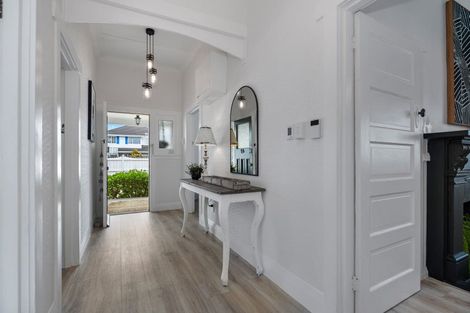 Photo of property in 49 Boundary Road, Claudelands, Hamilton, 3214