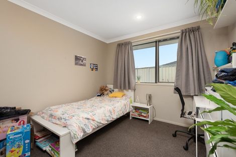 Photo of property in 21 Oakwood Way, Papamoa Beach, Papamoa, 3118
