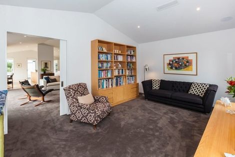 Photo of property in 9 Hadlow Place, Burnside, Christchurch, 8041