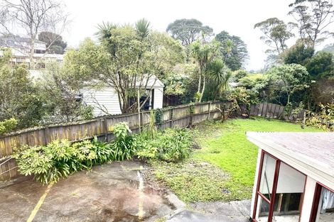 Photo of property in 10 Albemarle Place, Massey, Auckland, 0614