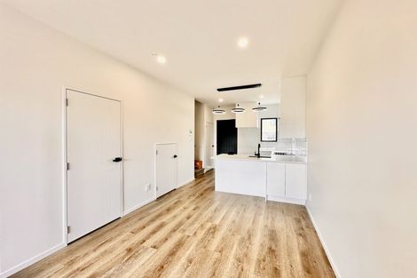 Photo of property in 11 Kiato Lane, Flat Bush, Auckland, 2019