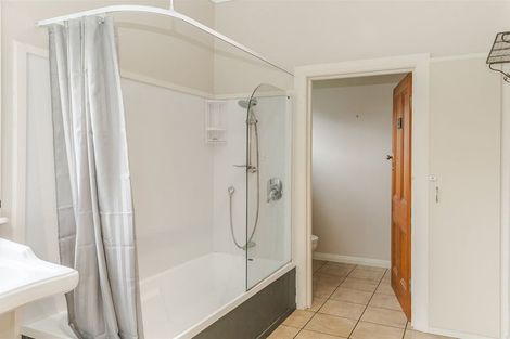 Photo of property in 9 Queen Street, Westport, 7825