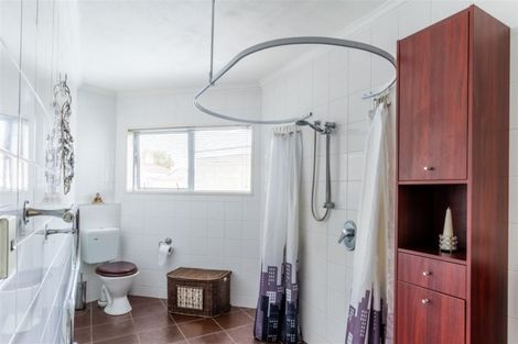 Photo of property in 20 John Street, Balclutha, 9230