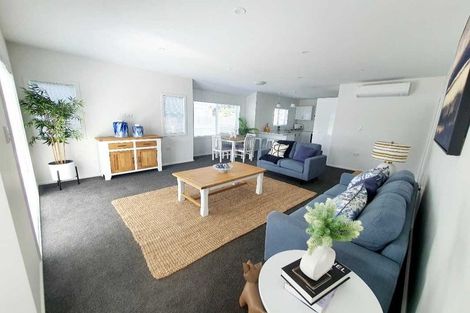 Photo of property in 702 Murdoch Road East, Akina, Hastings, 4122