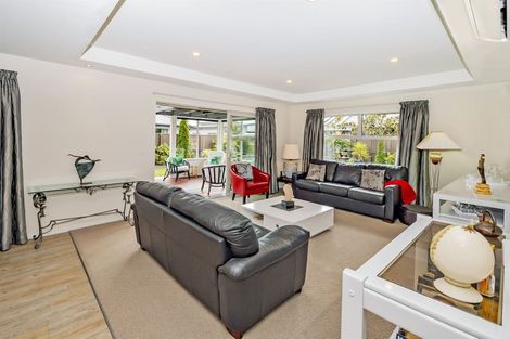 Photo of property in 24 Cairnbrae Drive, Prebbleton, 7604