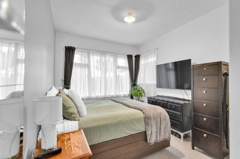 Photo of property in 19 Brockenhurst Street, Aranui, Christchurch, 8061