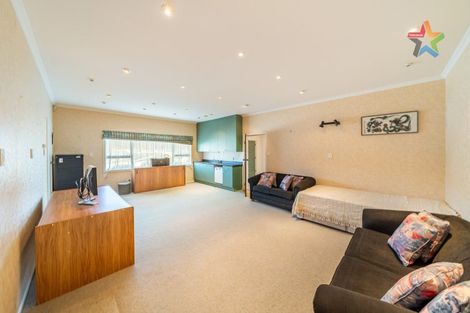 Photo of property in 18 Mimihau Grove, Wainuiomata, Lower Hutt, 5014