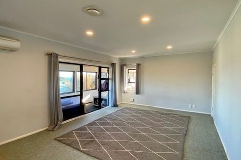 Photo of property in 2 Williams Crescent, Maketu, 3189