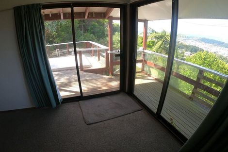 Photo of property in 32 Highbury Road, Highbury, Wellington, 6012