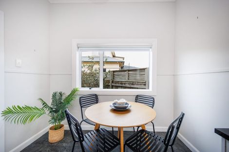 Photo of property in 26 Limbrick Street, Terrace End, Palmerston North, 4410