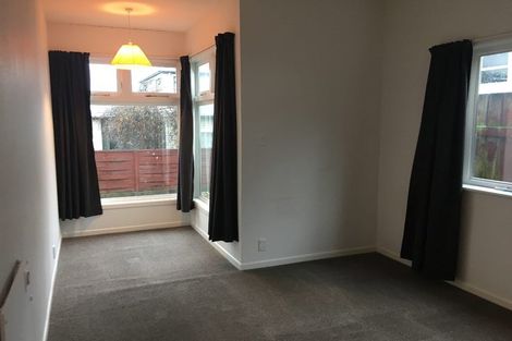 Photo of property in 19 Woodmancote Road, Khandallah, Wellington, 6035