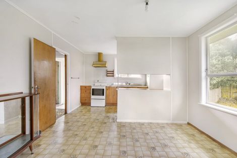 Photo of property in 10 Olive Street, Manurewa, Auckland, 2102
