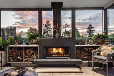 Photo of property in 162 Monument Road, Clevedon, Papakura, 2582