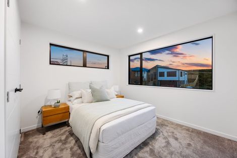 Photo of property in 7 Pakirikiri Street, Long Bay, 0630