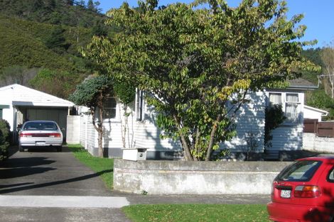 Photo of property in 30a Petherick Street, Taita, Lower Hutt, 5011
