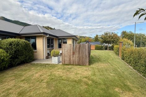 Photo of property in 25 Pine Crest Drive, Richmond, 7020