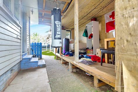 Photo of property in 1/85a Tidal Road, Mangere, Auckland, 2022