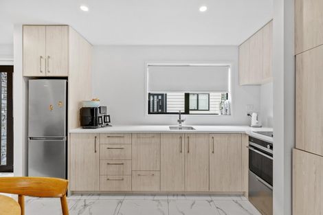 Photo of property in 2/305 Armagh Street, Christchurch Central, Christchurch, 8011