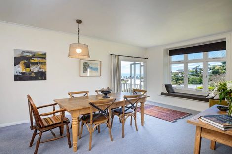 Photo of property in 8 Goldsmith Terrace, Hospital Hill, Napier, 4110