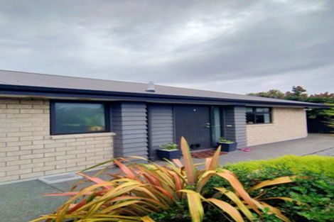 Photo of property in 7 Arosa Place, Parklands, Christchurch, 8083