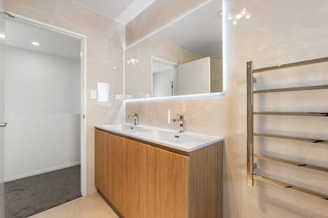 Photo of property in 177 Henwood Road, Westgate, Auckland, 0814