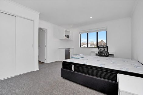 Photo of property in 3u3 Snead Place, Hamilton East, Hamilton, 3216
