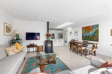 Photo of property in 15 Amanda Lane, Snells Beach, 0920