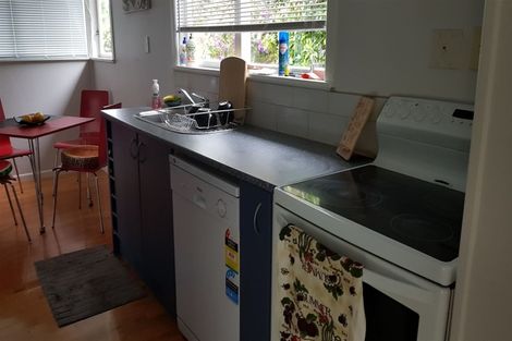 Photo of property in 40d Tomo Street, New Lynn, Auckland, 0600