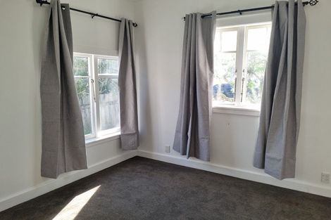 Photo of property in 28b Fruitvale Road, New Lynn, Auckland, 0600