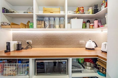 Photo of property in 10 Lewis Crescent, Rolleston, 7614