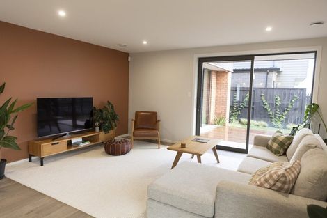 Photo of property in 2/17 Rawhiti Avenue, New Brighton, Christchurch, 8083