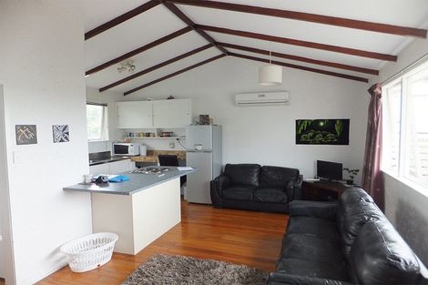 Photo of property in 8/23 Frederick Street, Waltham, Christchurch, 8011