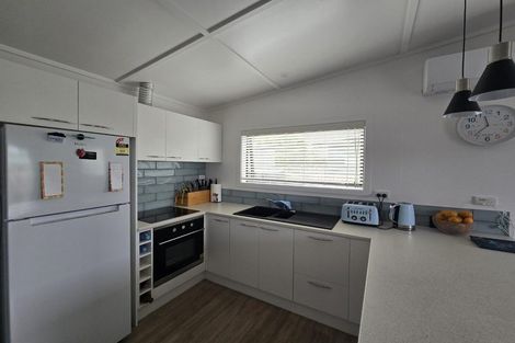 Photo of property in 32 Bulwer Road, Te Hapara, Gisborne, 4010
