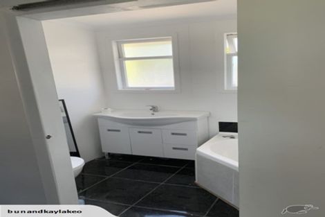 Photo of property in 37 Railway Road, Bunnythorpe, Palmerston North, 4478
