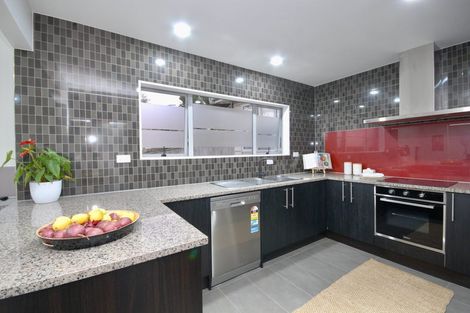 Photo of property in 21 Kia Ora Road, Beach Haven, Auckland, 0626