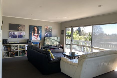 Photo of property in 55a/1 West Lynn Road, Titirangi, Auckland, 0604