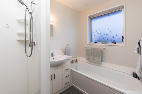 Photo of property in 2/12 Steadman Road, Broomfield, Christchurch, 8042