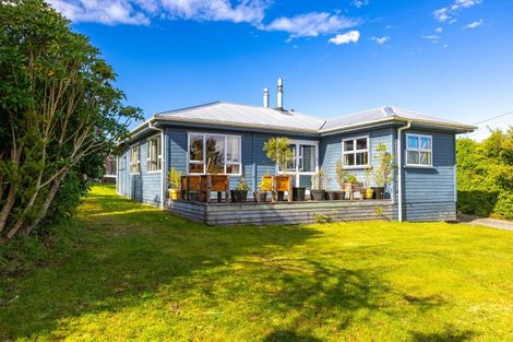 Photo of property in 14 Mackenzie Street, Waimarino, Owhango, 3989