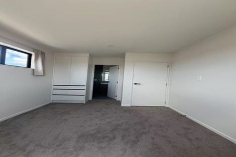 Photo of property in 2/39 Dale Crescent, Pakuranga, Auckland, 2010