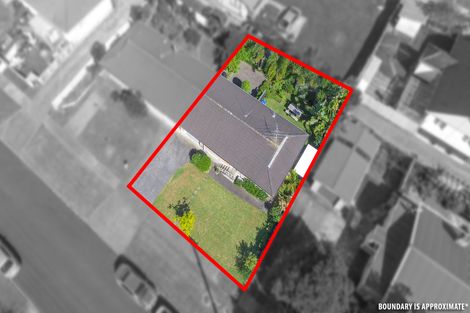 Photo of property in 1b Karaka Street, New Lynn, Auckland, 0600