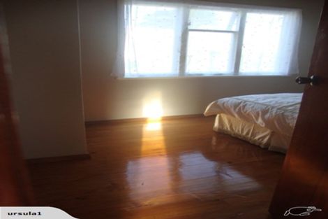 Photo of property in 76- 78 Sievers Grove, Cannons Creek, Porirua, 5024