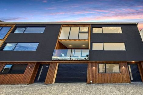 Photo of property in 56 Rangiora Avenue, Kaiwharawhara, Wellington, 6035